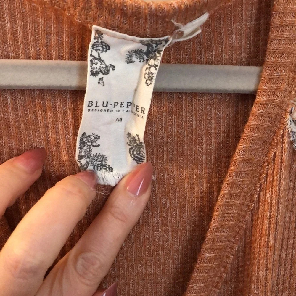 NWOT Blu Pepper | Burnt Orange Bohemian Top /bow Sz M - Picture 9 of 12